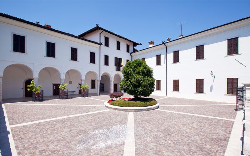 villa_di_serio_palazzo_del_municipioIMG_3909-426-800-600-80