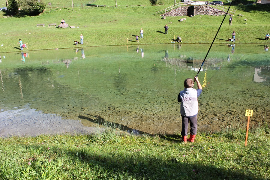 Gara Di Pesca Al Laghetto