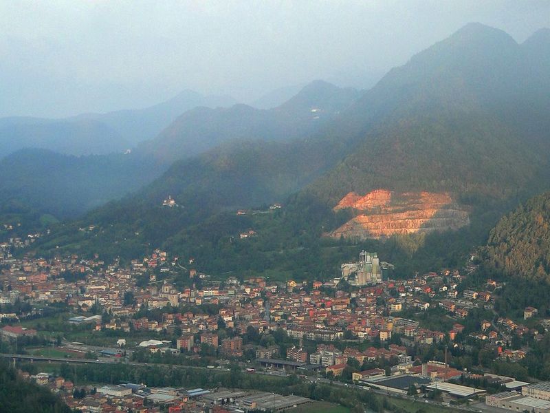 Passeggiata Tra I Castelli Di Nembro