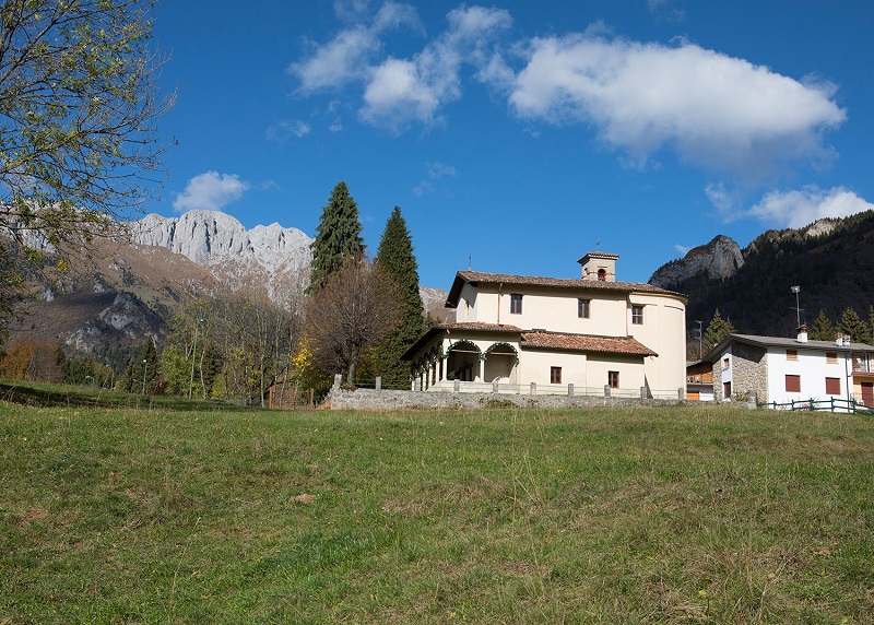 il-fontanino-di-Pora-dal-Santuario-di-Lantana