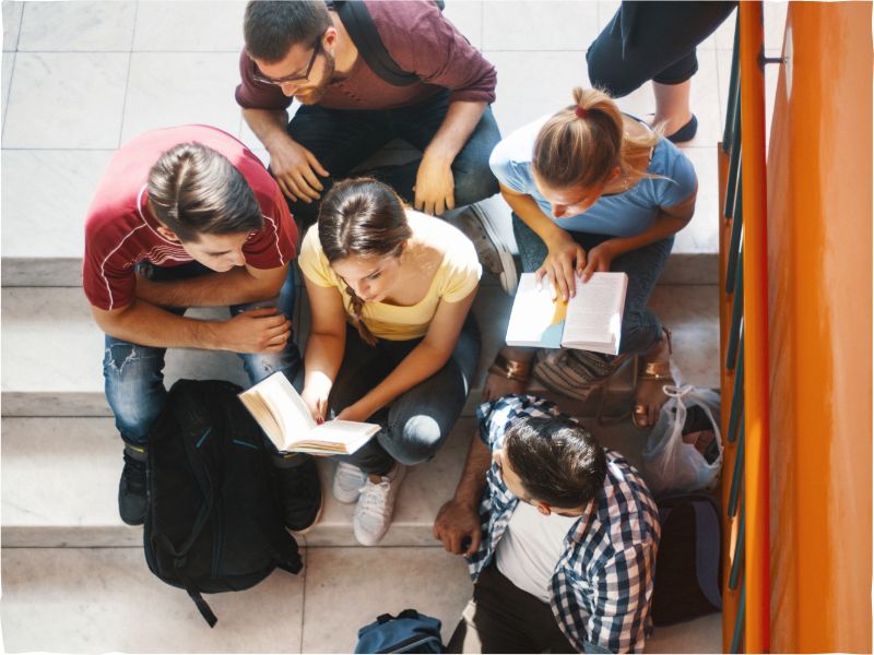 Universitari On The Road