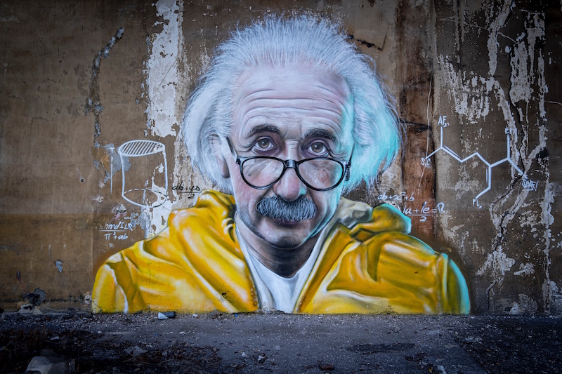 Einstein Orizzonti infiniti