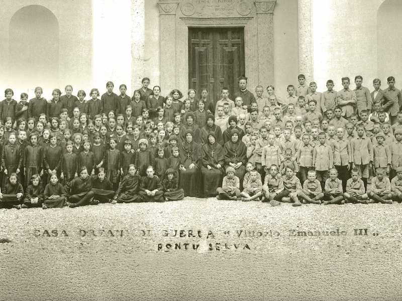 I Volti Della Casa Dell'orfano