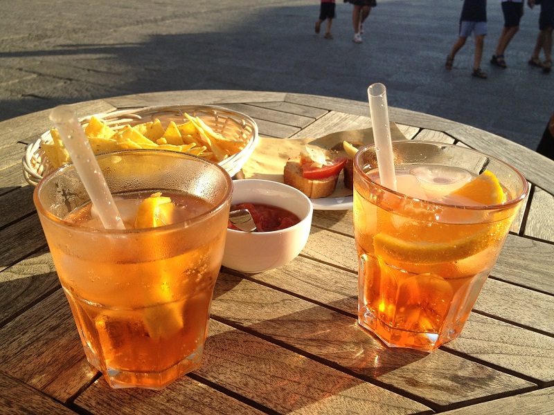 thumbnail Hugo & Spritz Party