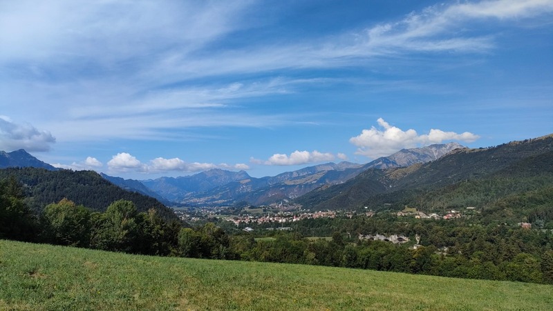 thumbnail Tra cielo e roccia: esplorando l’altopiano di Pù e le sue creste