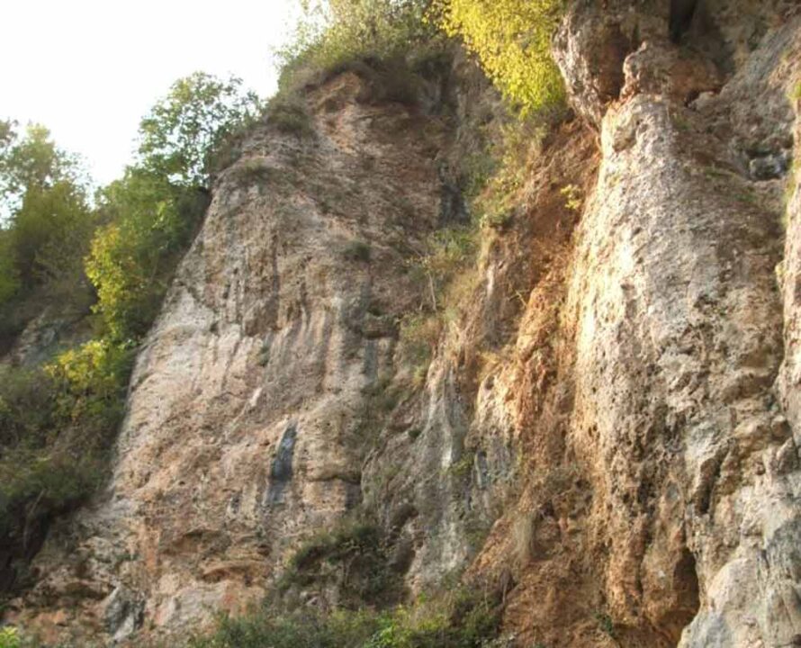 thumbnail Arrampicare a Ponte Nossa in località Corna De Par