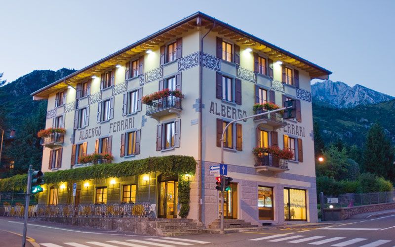 thumbnail Hotel Ferrari