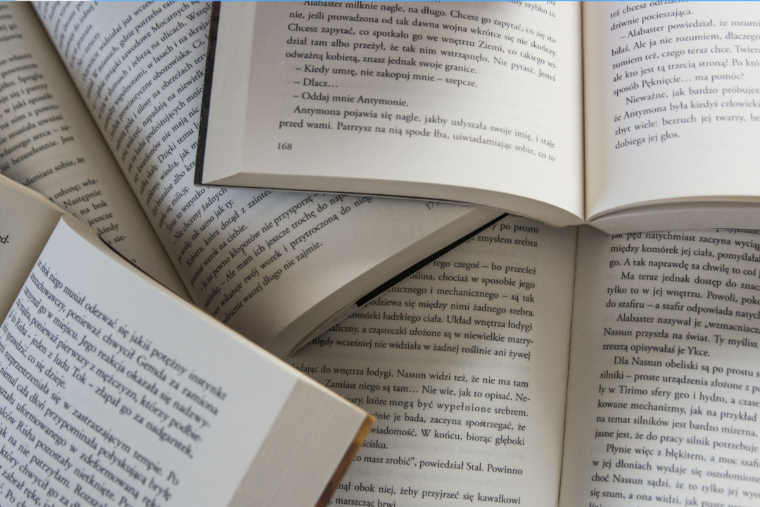 thumbnail Presentazione libro “Il piede nella fossa” di Andrea Vitali