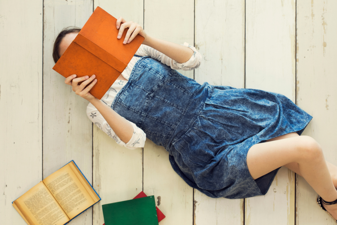 thumbnail Presentazione libro “101 libri da leggere prima dei 7 anni”